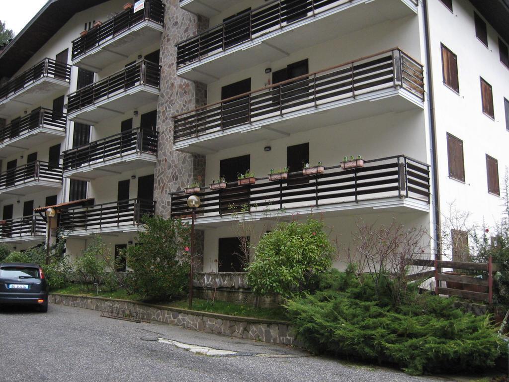 Appartamento Le Tre Rose Montagna Camigliatello Silano Esterno foto